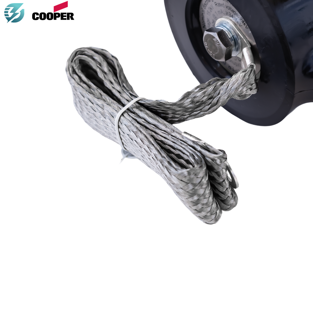 Eaton Cooper Power Series IEC Shielded Rear Coupling Surge Arrester DAI / DSA Series for DTS624 & DTS636 Tee Connectors - Image 3