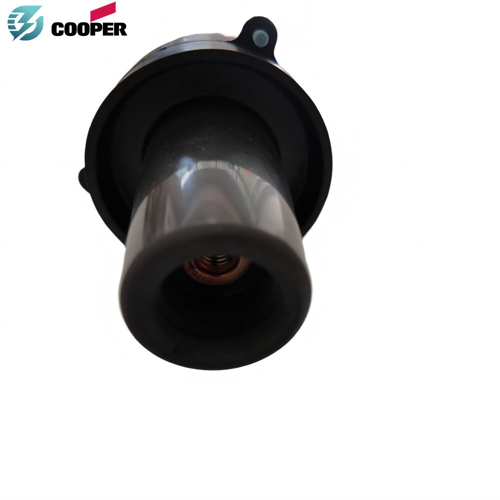 Eaton Cooper Power Series LBI225 & LBI225L Loadbreak Bushing Insert 200A 25kV with Latch Indicator Ring for Pad-Mounted Transformer - Image 4